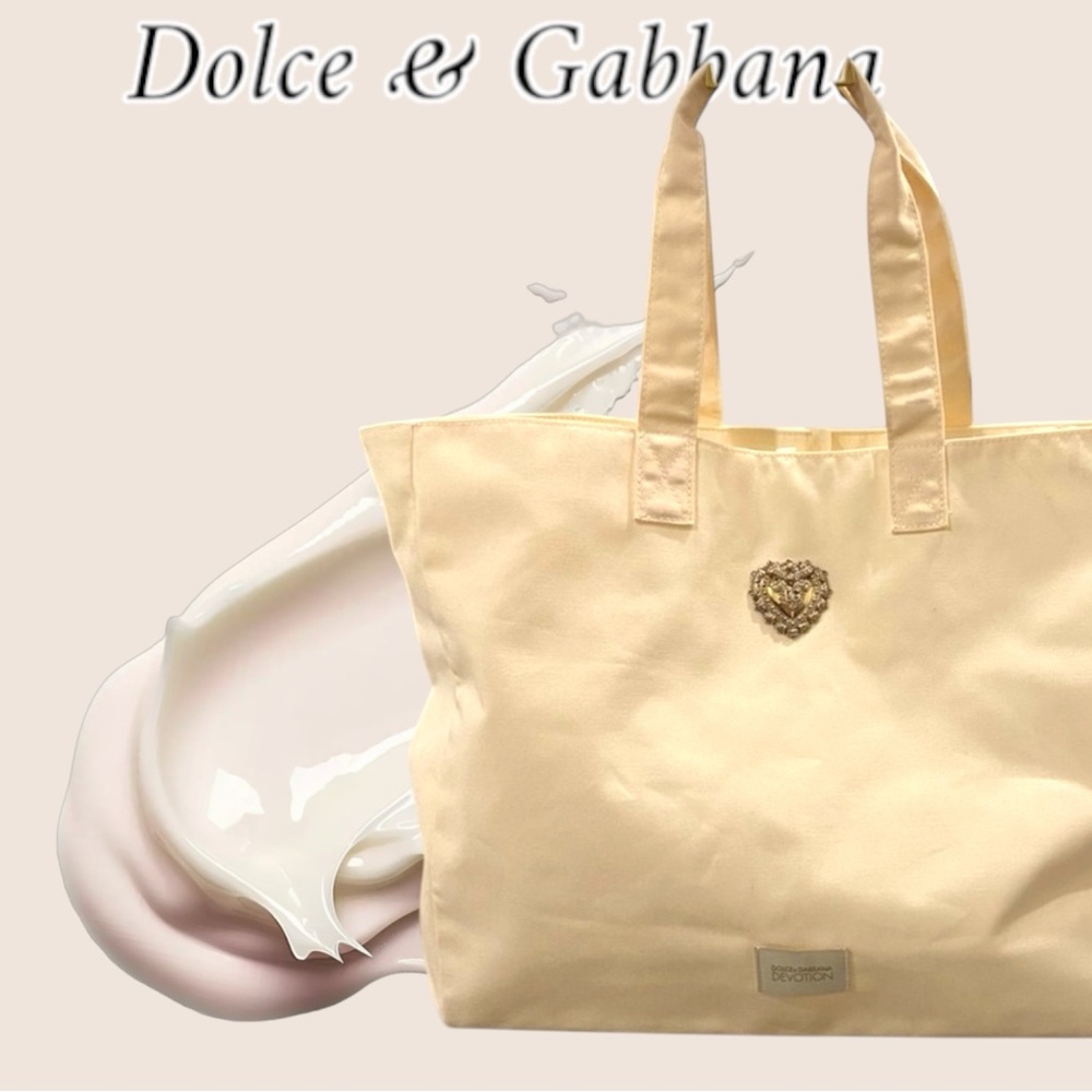 Dolce & Gabbana Cream Tote Bag with Heart Emblem
